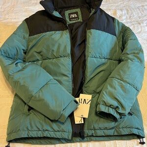 Zara Green and Black Puffer Jacket